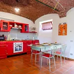 Il Lauro - House - *