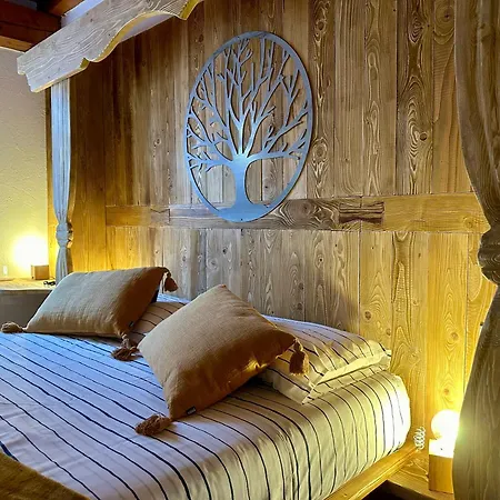 Il Lauro - House -
