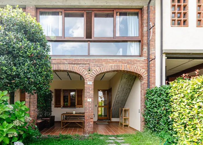 Il Lauro - House -